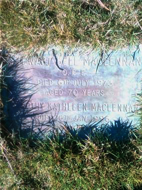 Photo of headstones/Stewart Bell MacLennan d1973 hdstn Makara cem